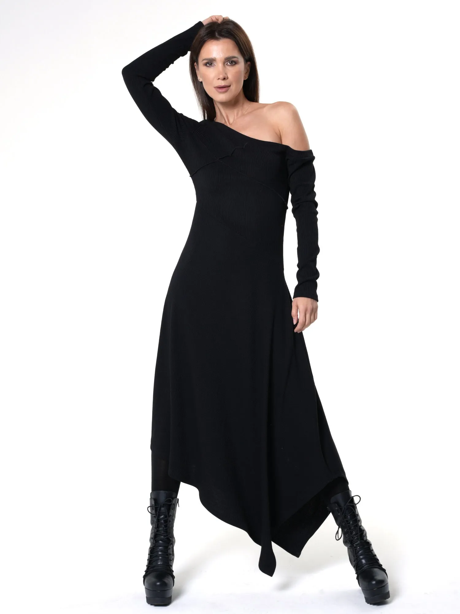 Cold Shoulder Asymmetric Dress In Black