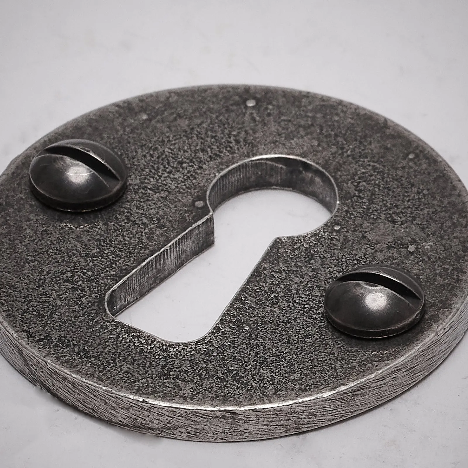 Pewter Round Uncovered Escutcheons British Standard